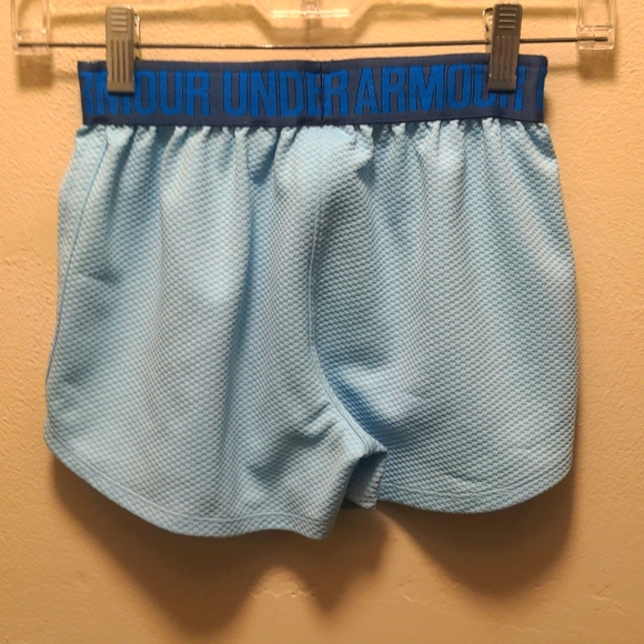🍀 3/$9 Under Armour Light Blue Shorts (Girls) - Picture 2 of 6